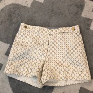 Dress shorts with cuffed bottom ✨✨